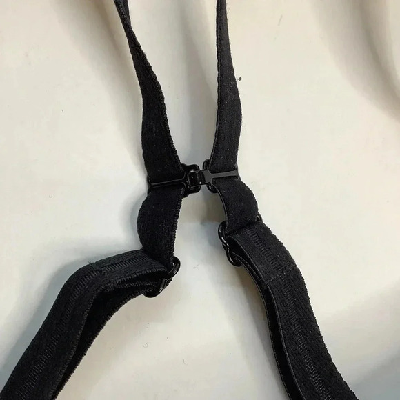 CHANTELLE Black Lightweight Mesh Underwire Bra Size 30D - Picture 7 of 12